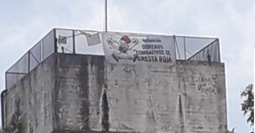 Decenas de trabajadores ocuparon la planta de Cresta Roja