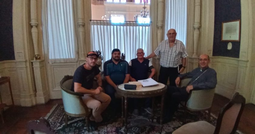Con el Arzobispo de La Plata como mediador, se reactivaron las negociaciones para poner a funcionar el Astillero Río Santiago