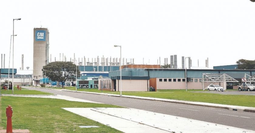 La recuperación se demora y Smata acuerda con General Motors extender las 1300 suspensiones por 10 meses