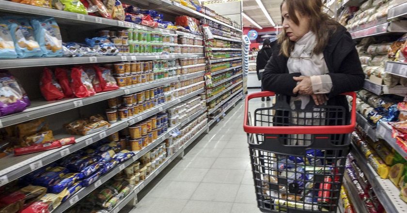 Según los gremios, la inflación de febrero fue la más baja en 27 meses