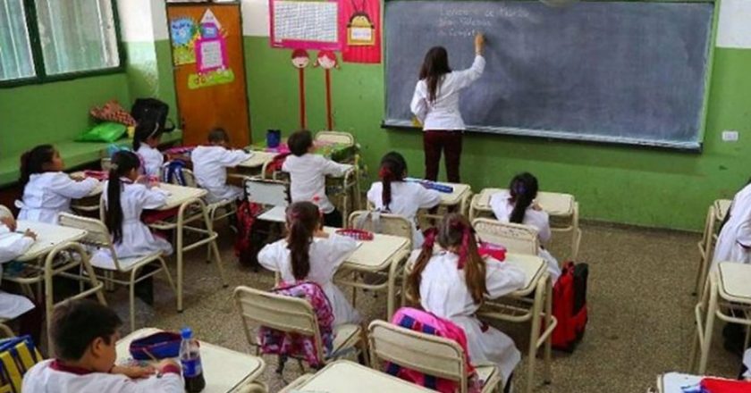 Docentes autoconvocados de Tucumán harán retención de tareas hasta la semana que viene