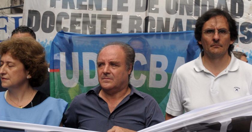 El gremio docente UDOCBA le pidió a Kicillof la suspensión de clases