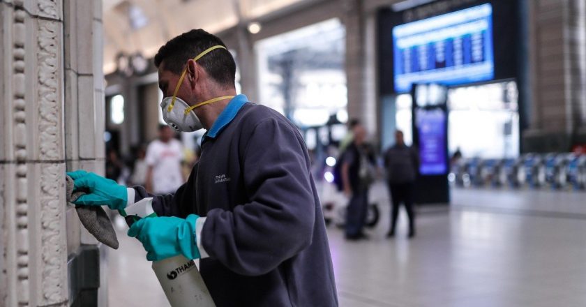 Ferroviarios salieron a controlar que los trabajadores en riesgo estén de licencia