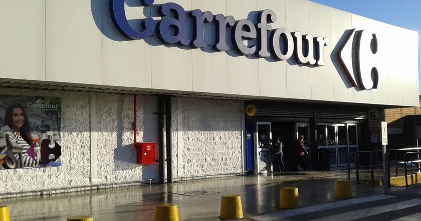 Denuncian que Carrefour no cumple con las medidas de seguridad para proteger empleados y clientes