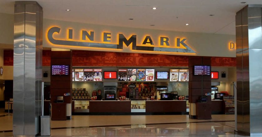A horas del comienzo de la cuarentena, Cinemark despidió a 60 trabajadores