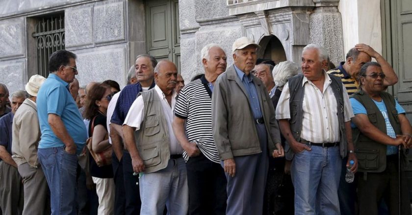 Diputados estudia una ley para regularizar deudas previsionales con un plan de pagos y posibilitar que se jubilen 800 mil trabajadores