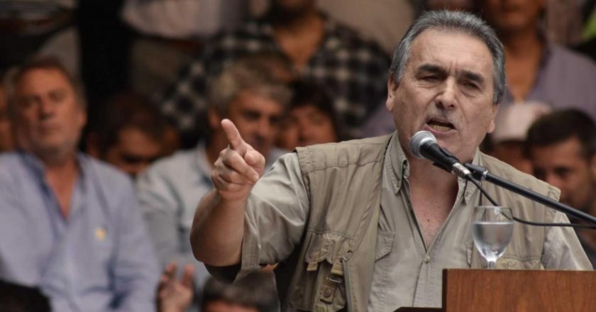 «Es hora de que quienes más tienen hagan un esfuerzo y ganen menos»