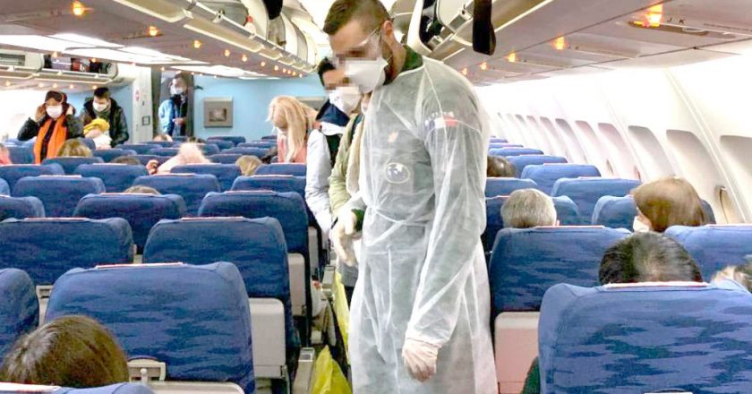 Dos aeronavegantes se contagiaron de Coronavirus en los vuelos de repatriación