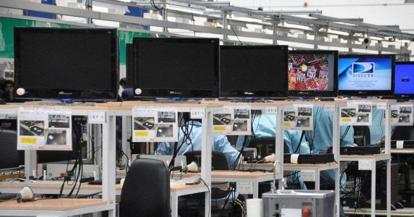 Electrónicas fueguinas pagaron sólo el 70% de los salarios y piden una reducción