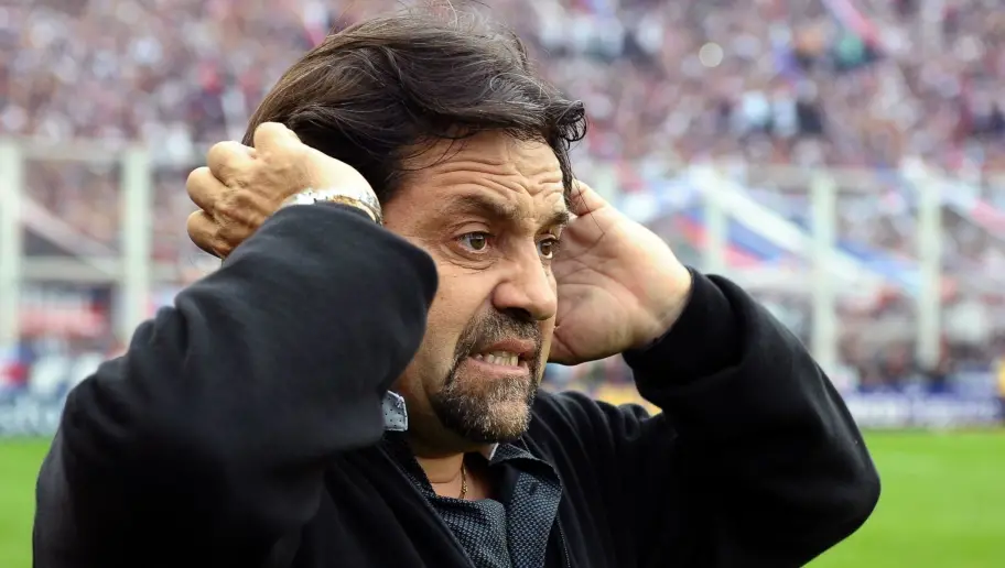 Caruso Lombardi pidió que se intervenga el gremio de DTs y que el Gobierno les pague un bono de 10 mil pesos