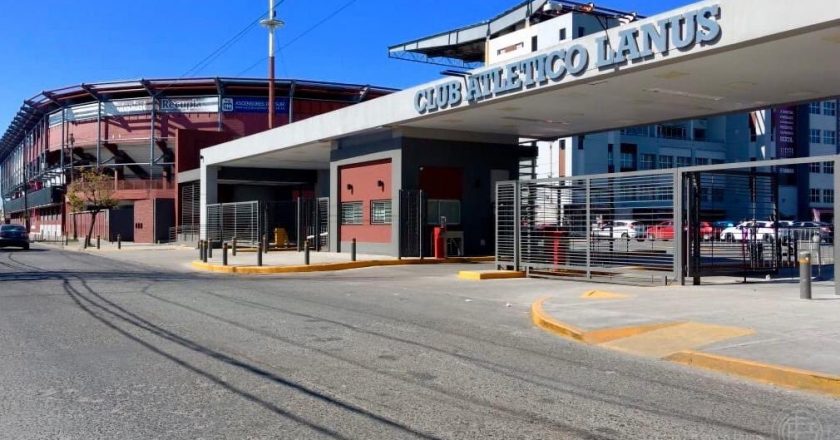 Lanús también va a pedir ayuda al Ministerio de Trabajo para pagar salarios