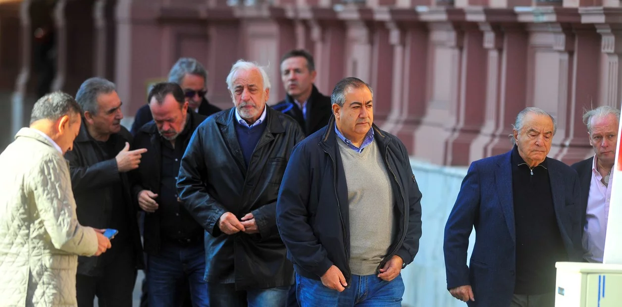 La CGT estima que los aportes a las obras sociales cayeron 70%