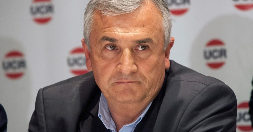 Morales confirmó que no otorgará aumentos salariales a estatales durante la emergencia sanitaria