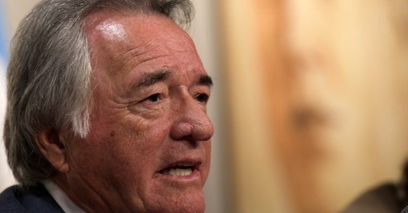 «Vamos camino a tocar fondo»