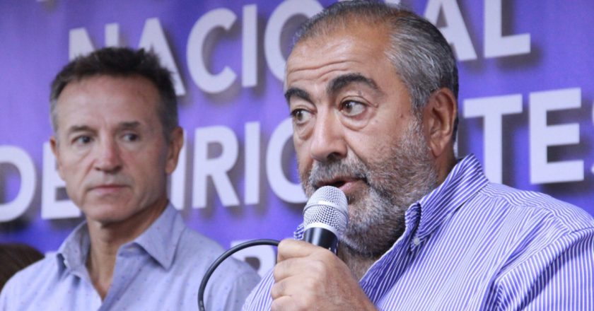 «Esto lo que hace es generar un piso de ingresos y garantía del empleo»