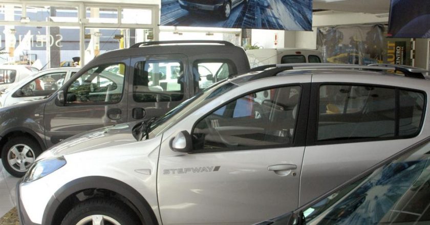 Las concesionarias dicen que no pueden pagar ni el 25% de los salarios de abril