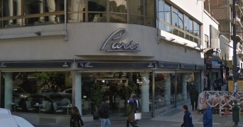 La confitería París cerró y despidió a sus empleados por Whatsapp