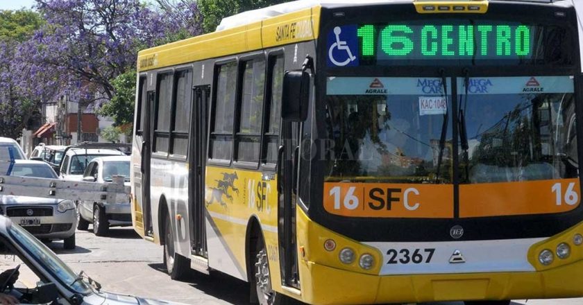 Choferes de colectivo de Santa Fe paran desde mañana por cobro de salario incompleto