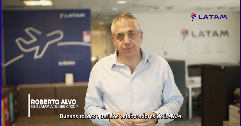 Tras abrir retiros «voluntarios», con un video Latam anuncia 1.400 despidos en medio de la pandemia