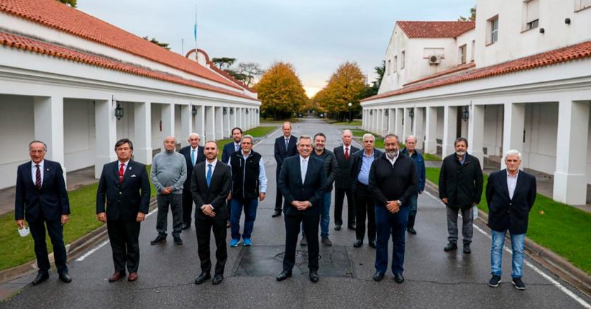Andrés Rodríguez atribuyó la prohibición de despidos al pedido de la CGT