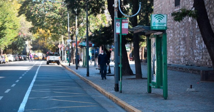 Córdoba paralizada: 50 días sin transporte interurbano y  25 sin servicio urbano