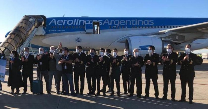 Aerolíneas suspenderá un 40% de los tripulantes de cabina, pero cobrarán íntegro el salario