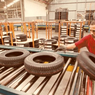La industria del neumático, en un piso histórico: caída de la producción, empleo en mínimos y un 33% de uso de la capacidad instalada