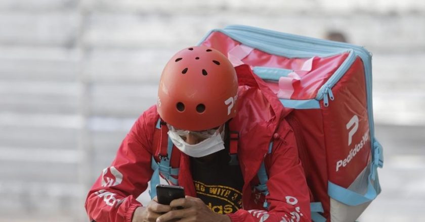 Larreta va por una regulación de las apps y los mensajeros dicen que la ley la escribieron las empresas