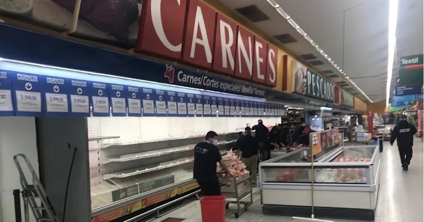 Ya son 21 los contagiados en la sucursal que COTO evitó que cierren a los gritos