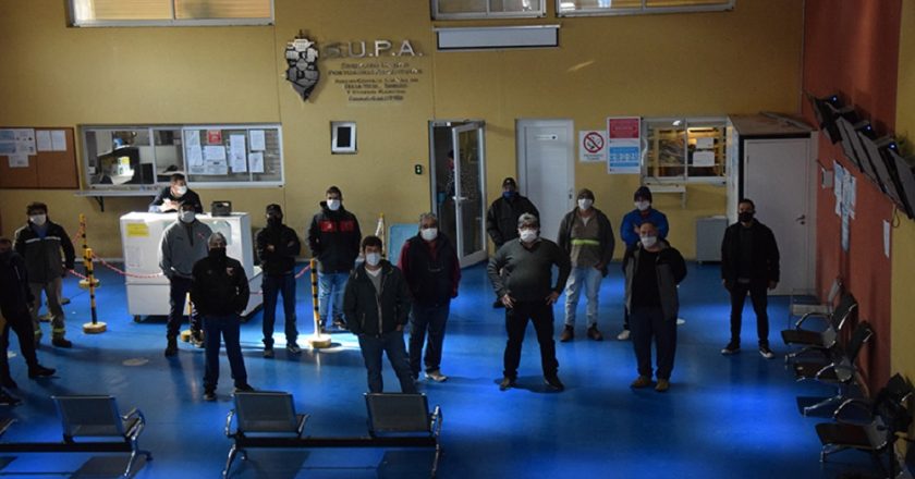 Crisis en la intervención sin interventor: los portuarios de San Martín van al paro y buscan una salida lejos de «Vino Caliente»