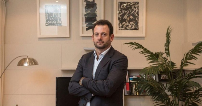 «El pago del aguinaldo en cuotas va a depender de la negociación de cada sector»