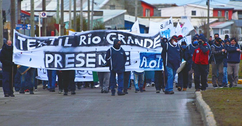Textil Río Grande acordó suspender personal tras sus vacaciones por el 75% del salario bruto: «Sabemos lo que se viene, lamentablemente»