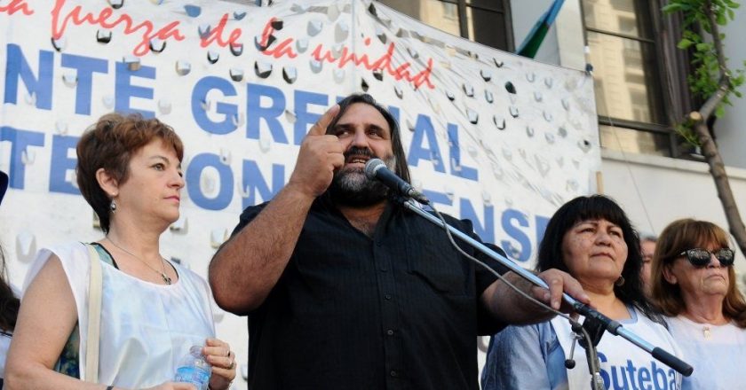 Baradel pidió que el protocolo de vuelta a clases «se convierta en acuerdo paritario»