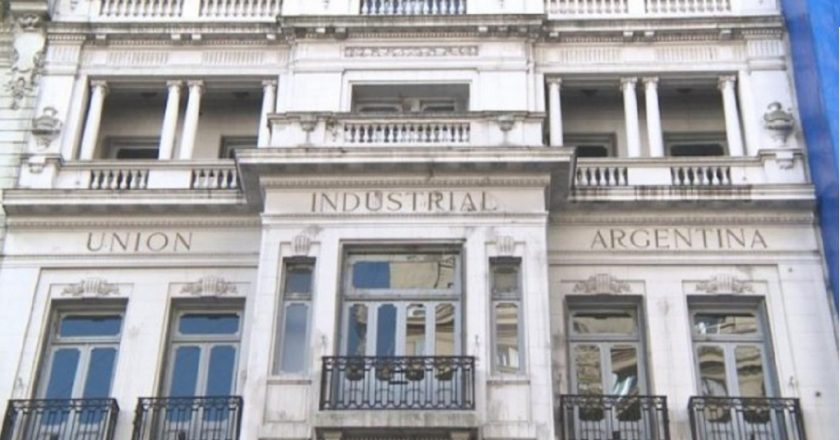 La UIA salió con todo para imponer cambios en el proyecto de ley de Teletrabajo