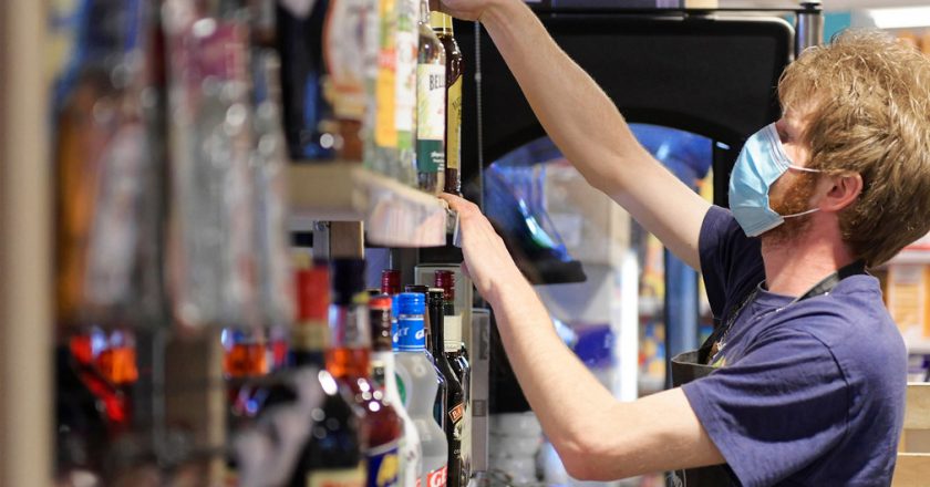 El 10% de los trabajadores registrados temen perder el empleo por el impacto de la pandemia