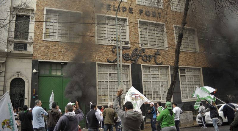 Felfort se negó a para la producción y en 10 días pasó de 1 a 33 contagiados