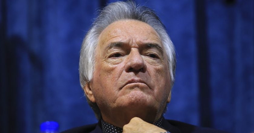 Apareció Barrionuevo y dijo que liderará una marcha con empresarios para que reabran la gastronomía