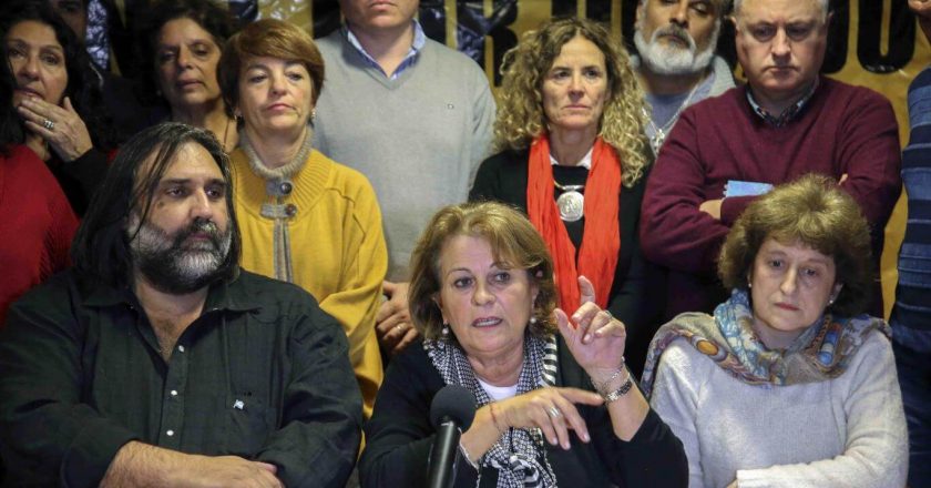 Los gremios le pidieron a Kicillof una bonificación a los maestros por el coronavirus