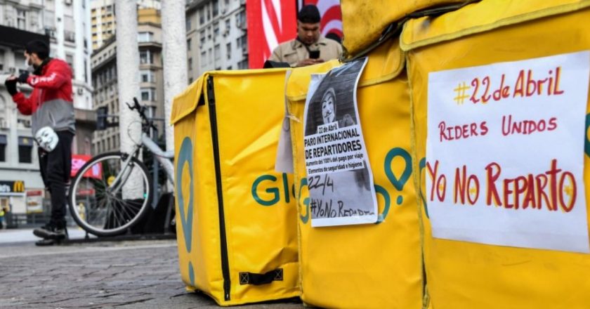 Repartidores avisan que la ley de Larreta para el sector dejará 6 mil pibes sin trabajo