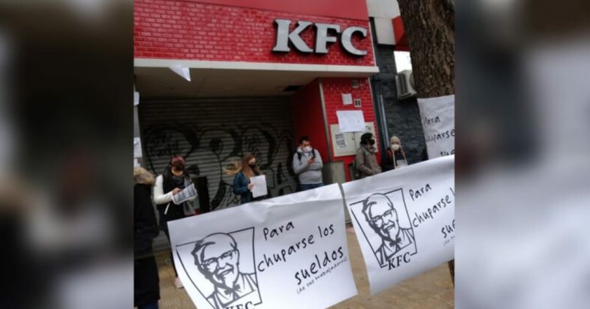 Trabajadores de comidas rápidas denuncian que las empresas le hacen fraude al Estado y se quedan con plata de los ATP