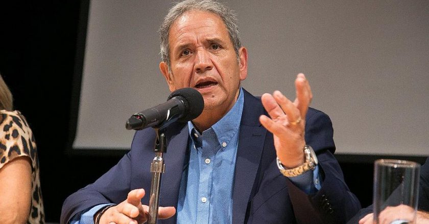 «Se requiere un movimiento obrero que no se agote en su misión principal que es defender a los empleados»