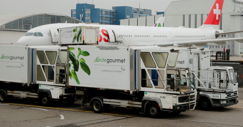 La crisis aeronáutica arrastra a la firma de catering Gate Gourmet que cortó 190 contratos y dejó de pagar sueldos