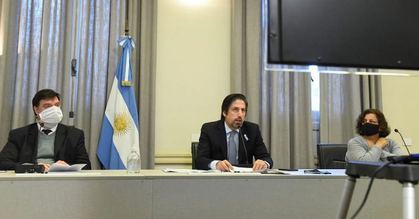 Con un bono por la pandemia, Trotta y los gremios docentes acordaron la Paritaria Federal Nacional