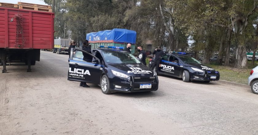 Vicentin mandó a la policía a hostigar a los empleados de su algodonera que reclaman por sus salarios