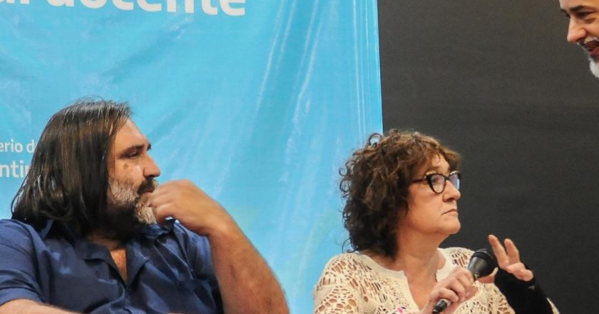 Ctera pidió que el Estado provea de computadoras a los docentes