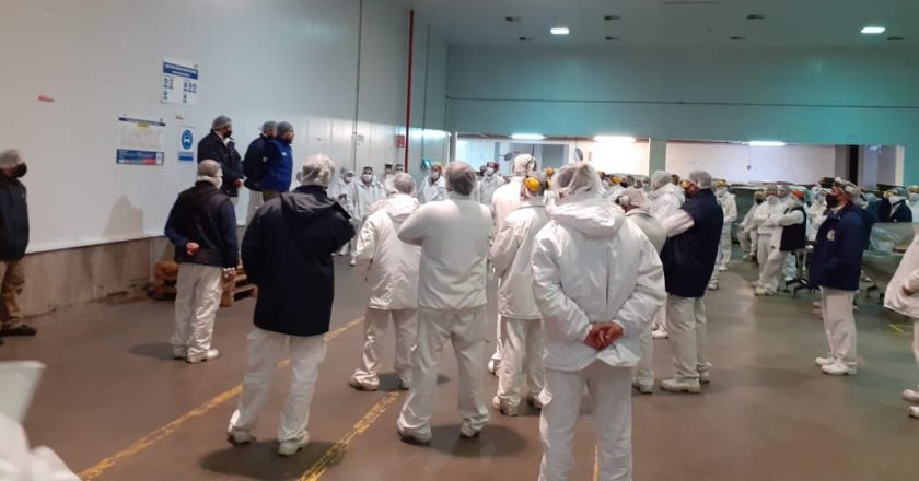 Con una decena de contagios, Molinos paraliza la producción de la fábrica de tapas de empanadas y pastas La Salteña