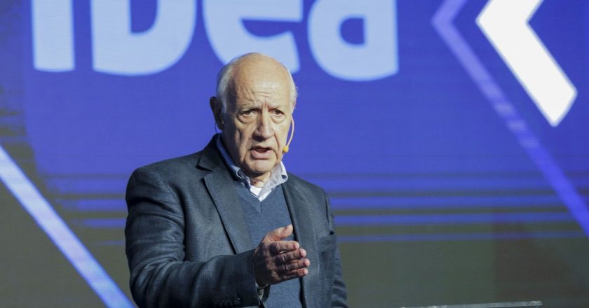 Reapareció Lavagna con la reforma laboral bajo el brazo