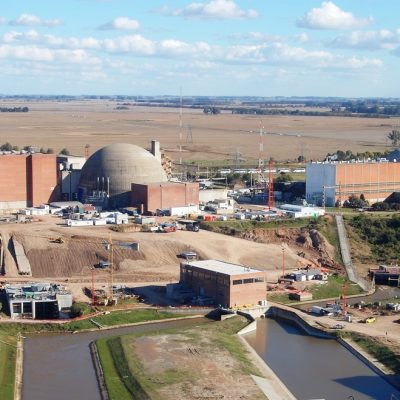 Trabajadores de Atucha denunciaron «despidos, persecución sindical y atraso salarial» en el sector nuclear