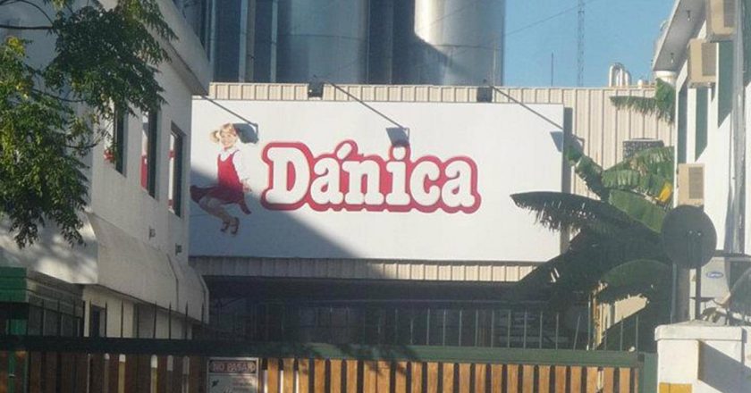 Dánica recargada: despidió a trabajadores con causas inventadas y temen que vaya por el convenio