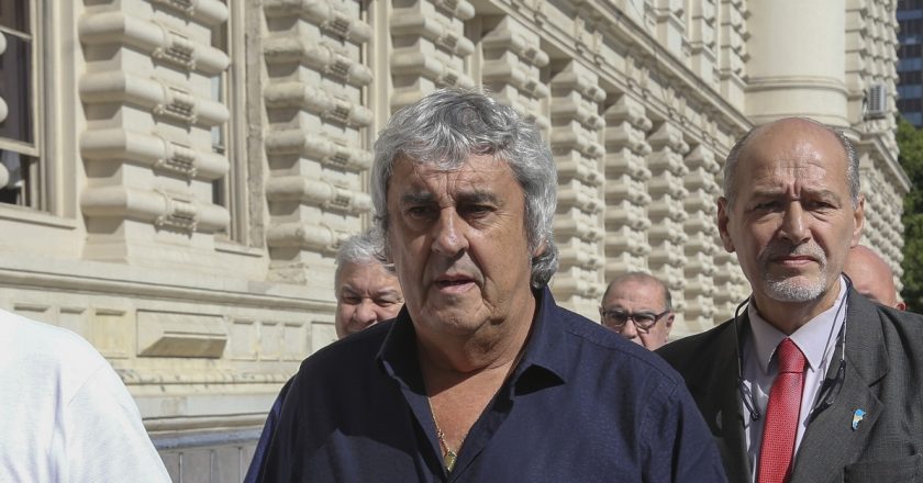 Docentes cegetistas avisan que no volverán a clases hasta que se garantice el cuidado de la salud de alumnos y docentes